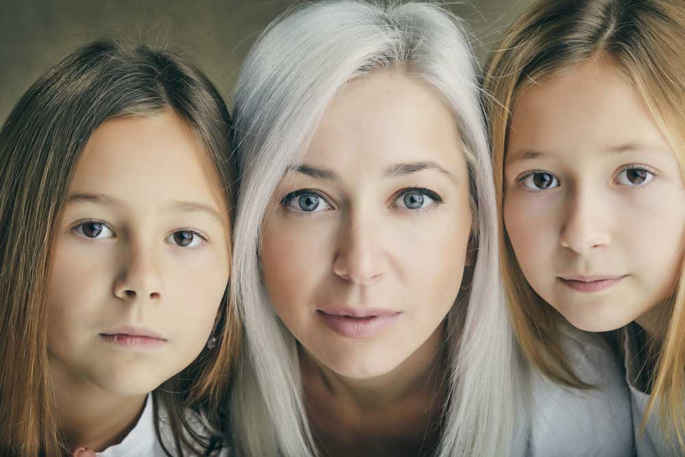 mother-daughter-portrait-3 mother-daughter-portrait-3